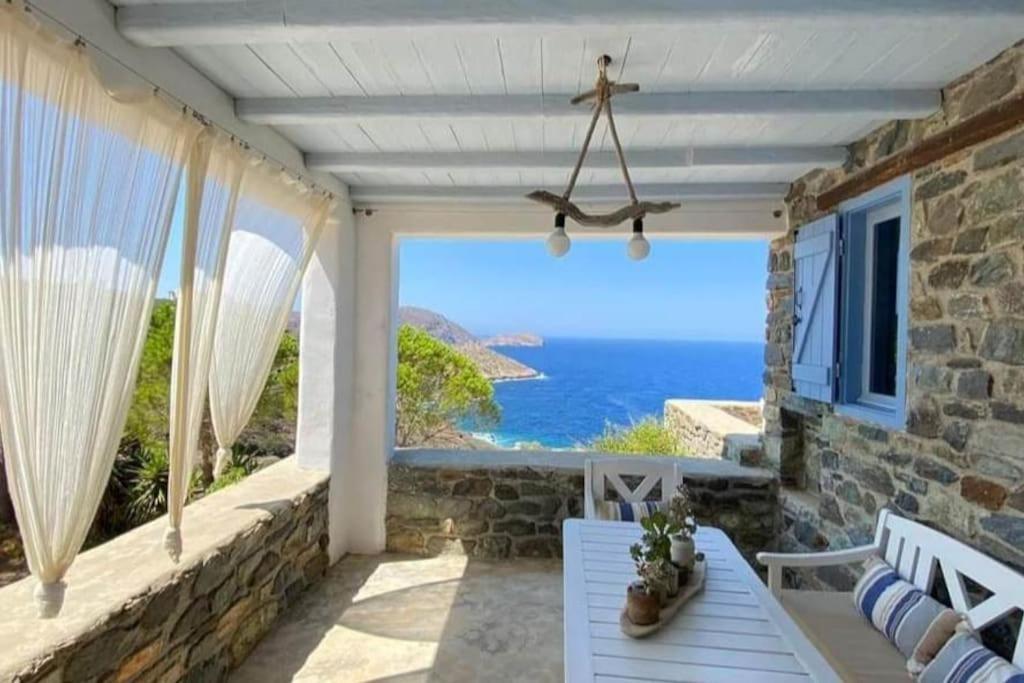 C & C _ Cycladic House With Endless Sea View Villa Ermoupoli Exteriör bild