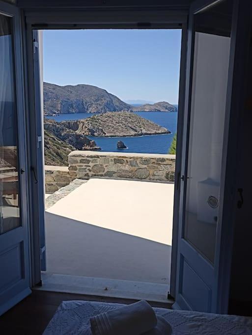 C & C _ Cycladic House With Endless Sea View Villa Ermoupoli Exteriör bild