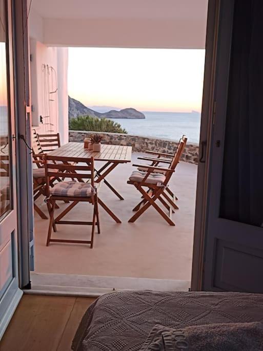 C & C _ Cycladic House With Endless Sea View Villa Ermoupoli Exteriör bild